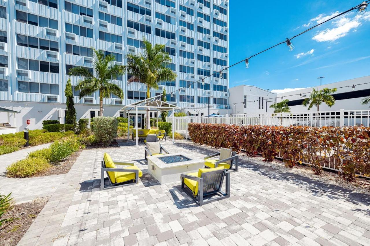 Frontdesk The Wayland Apts Downtown St Pete Apartamento São Petersburgo Exterior foto